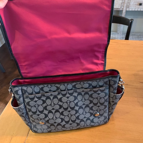 Coach diaper Bag - Picture 3 of 5